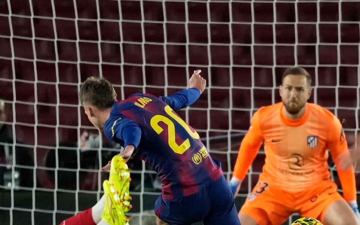 意媒：弗拉泰西对自己在国米的处境失望，愿意考虑冬窗离队