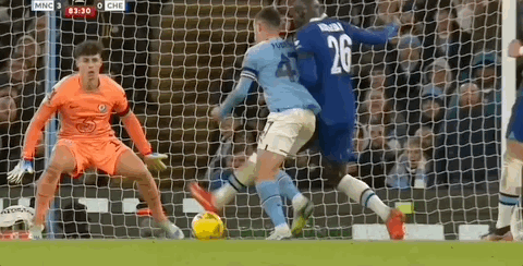 梅西不是不防守，而是将更多的精力都投入到进攻中去了！