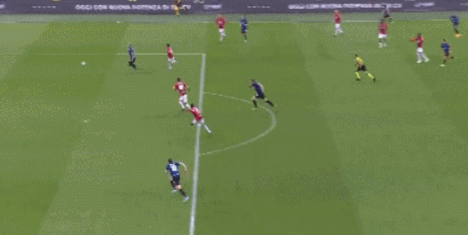 第17圈，诺里斯和勒克莱尔先后进站，出站后诺里斯卡在安东内利身后暂列第9。